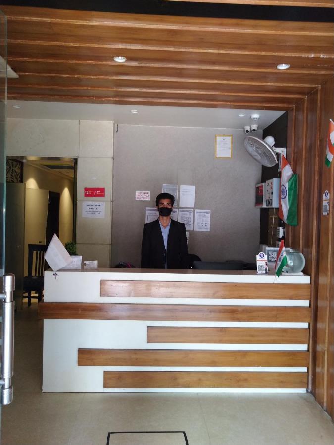 Hotel Megha Inn Lucknow Eksteriør bilde