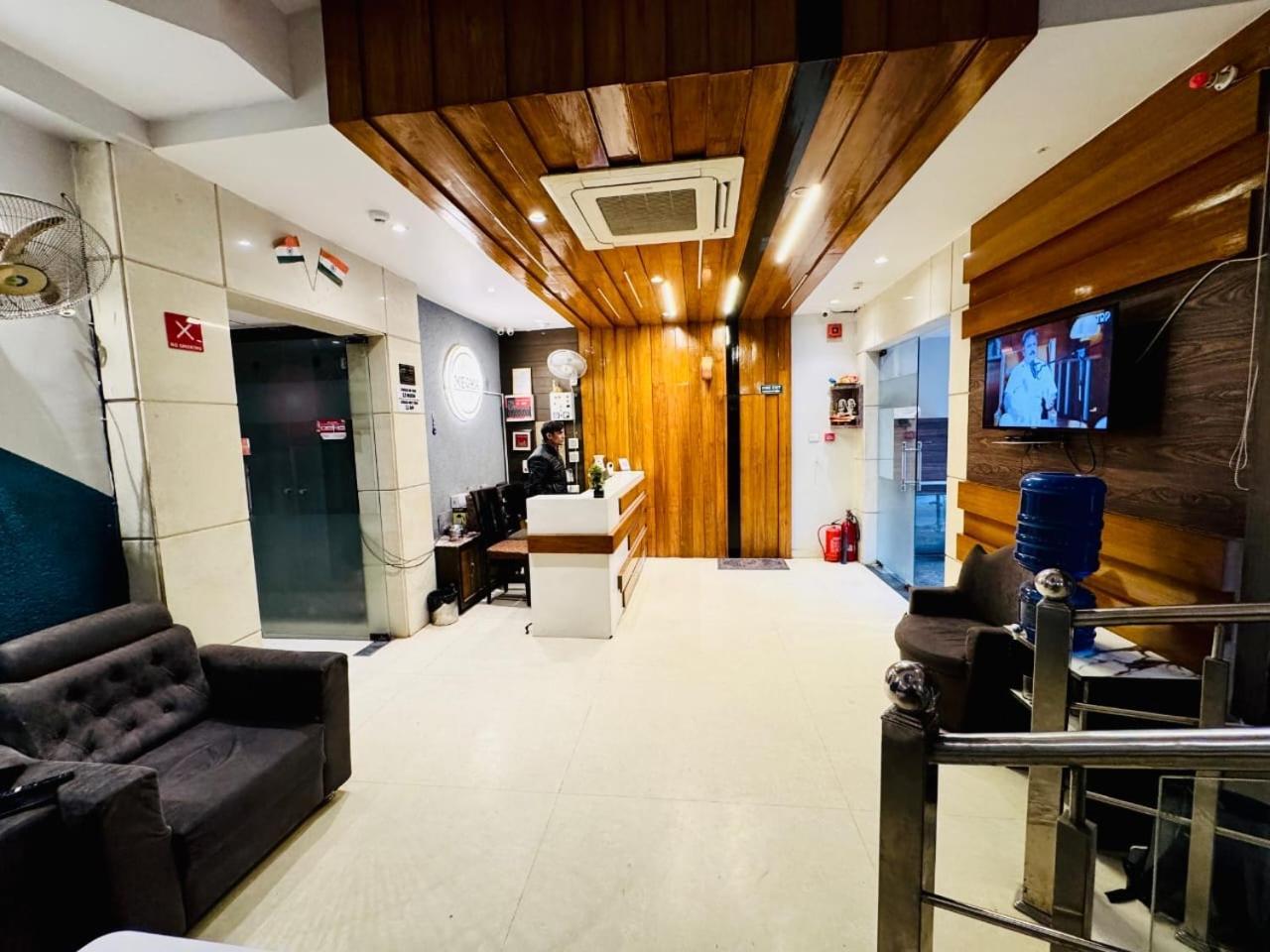Hotel Megha Inn Lucknow Eksteriør bilde